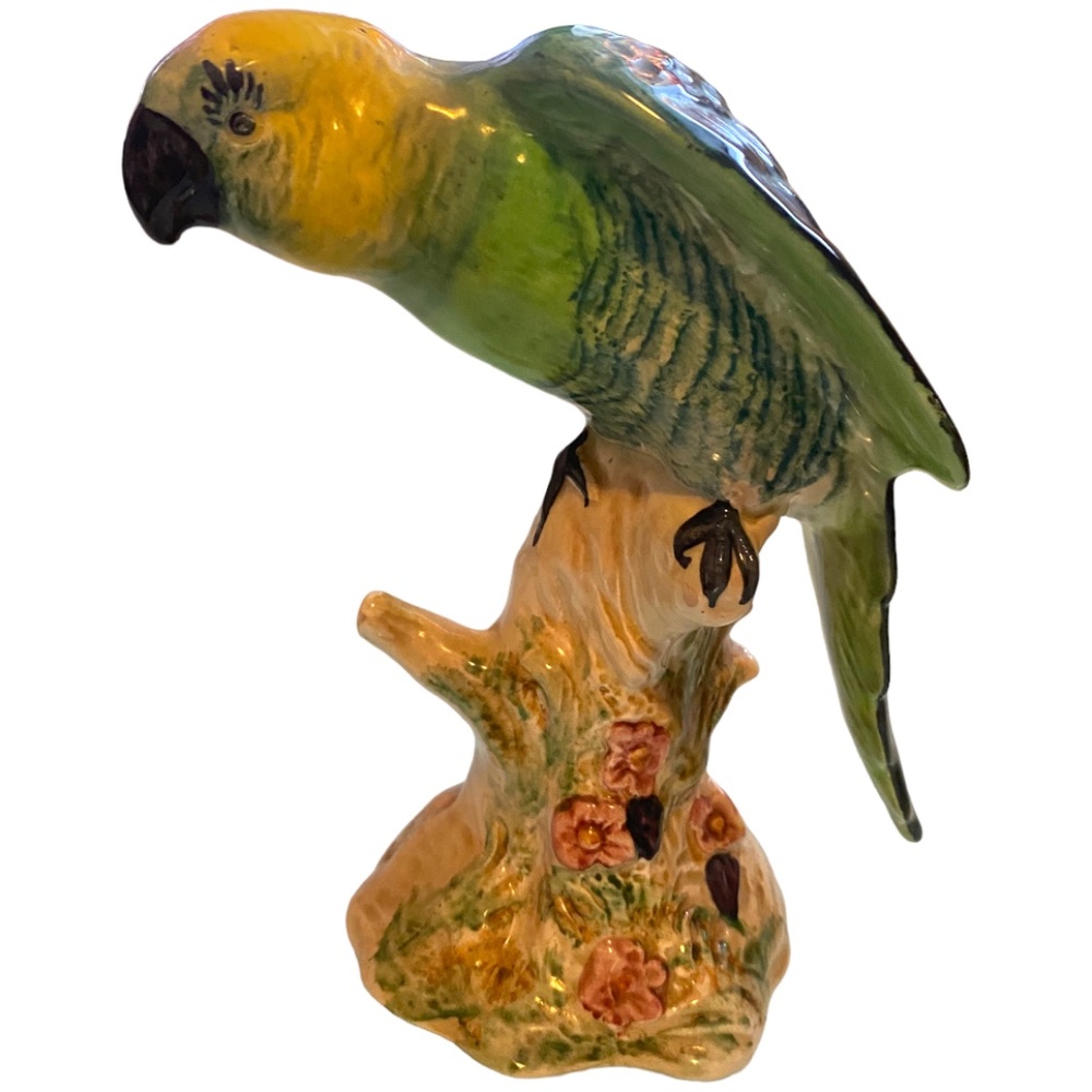 Vintage Beswick handmade handpainted ceramic parakeet.  930